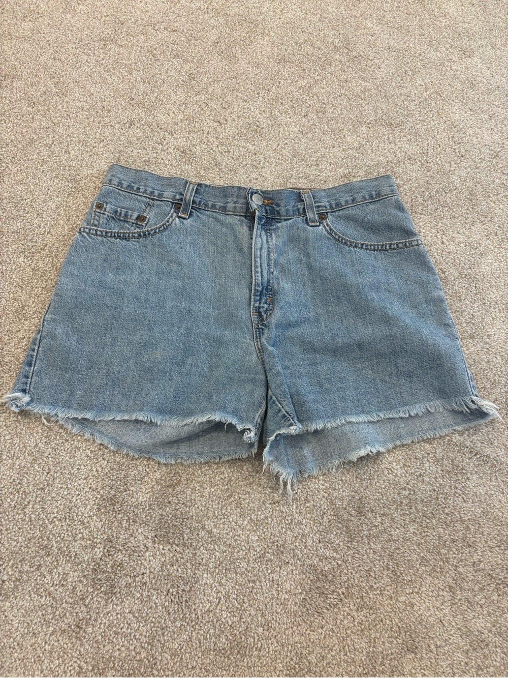 Levis vintage relaxed 555 shorts size 10